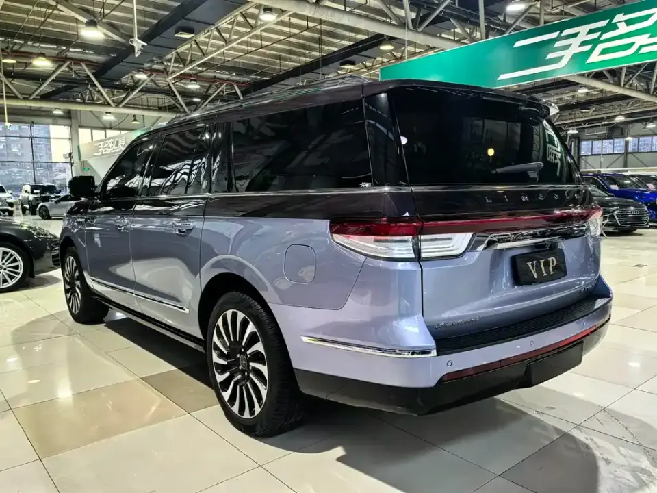 Lincoln Navigator One