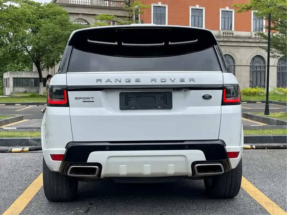 Land Rover Sport