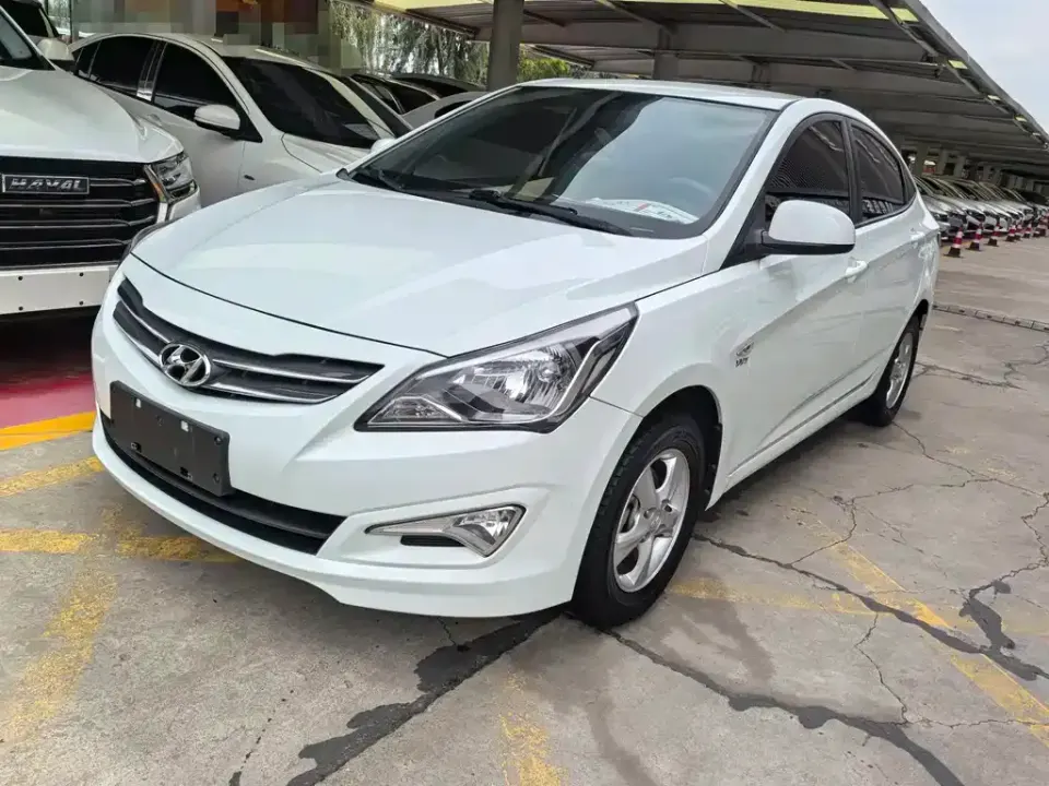 Hyundai Verna