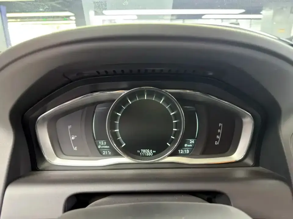 Volvo XC60 (Import)