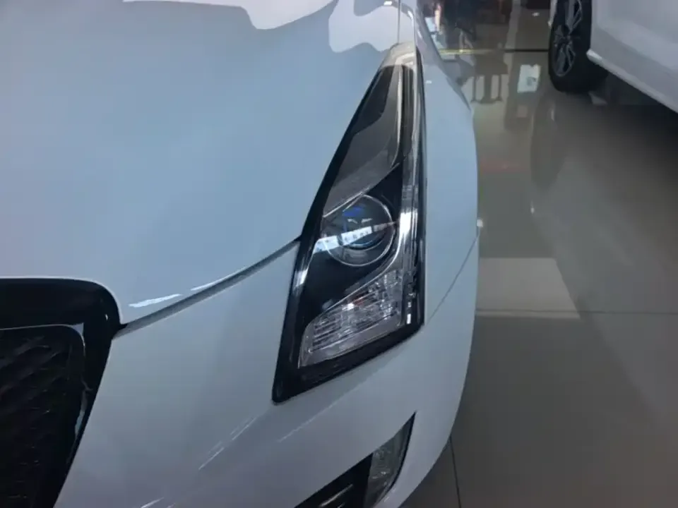 Cadillac ATS-L