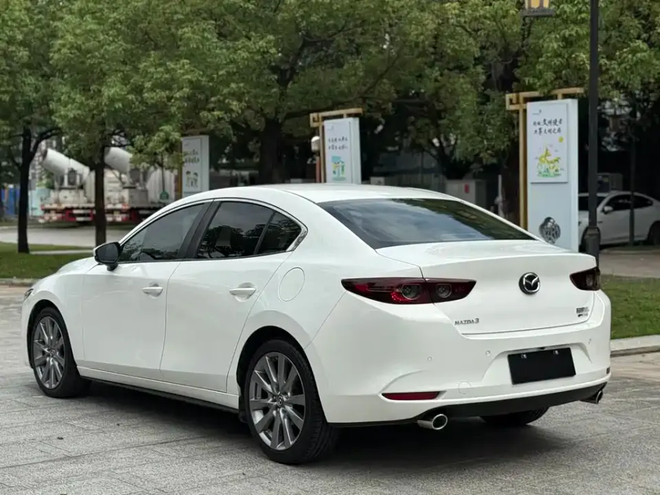 Mazda 3 Axela