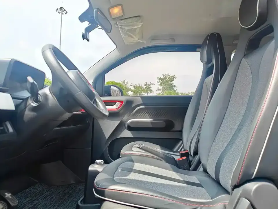 Wuling MINIEV