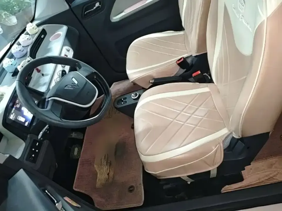 Wuling MINIEV