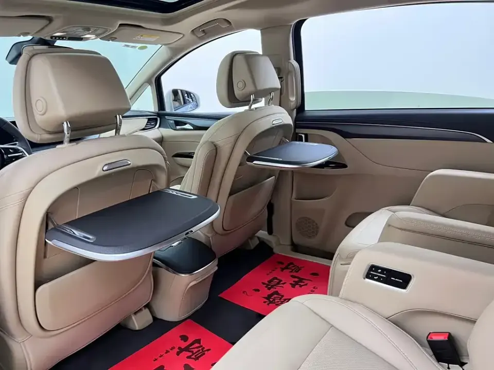 Buick GL8 Hybrid