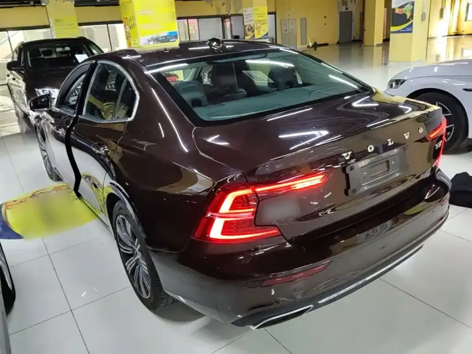 Volvo S60