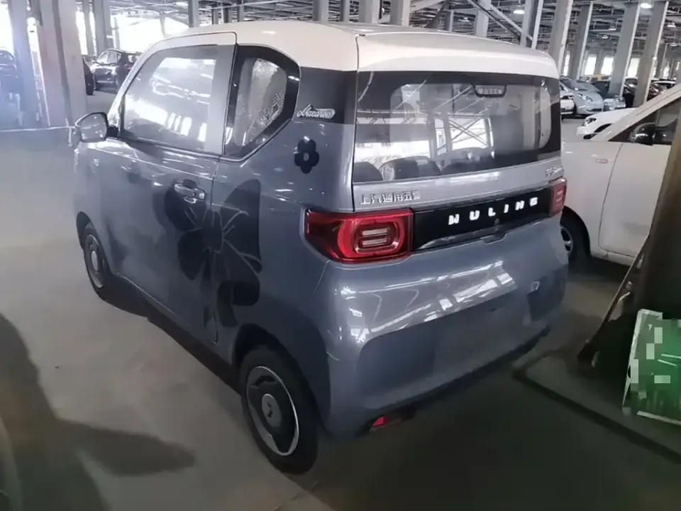 Wuling MINIEV