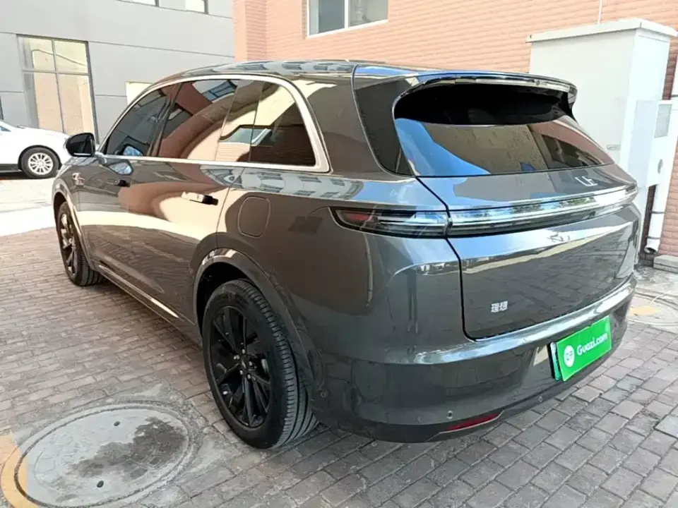 Li Li L7