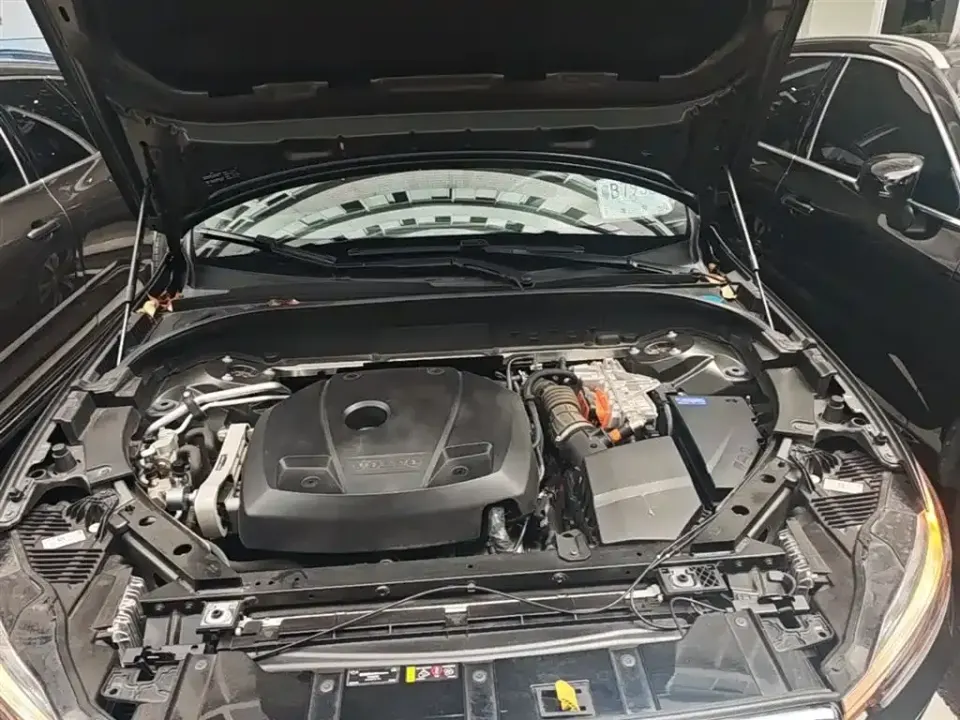Volvo XC60 PHEV