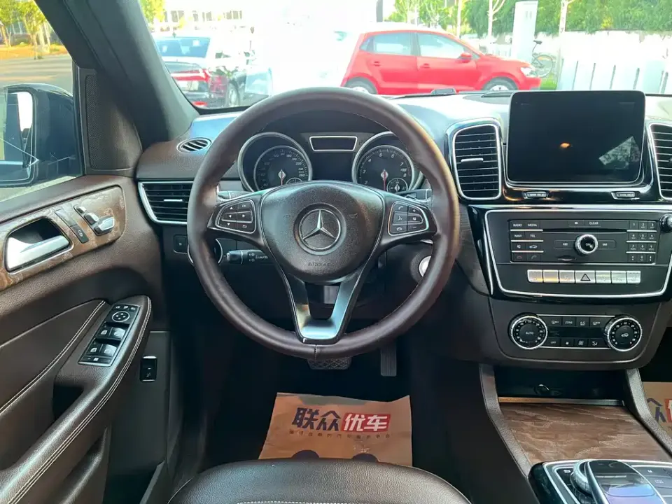 Mercedes-Benz GLE (Import)