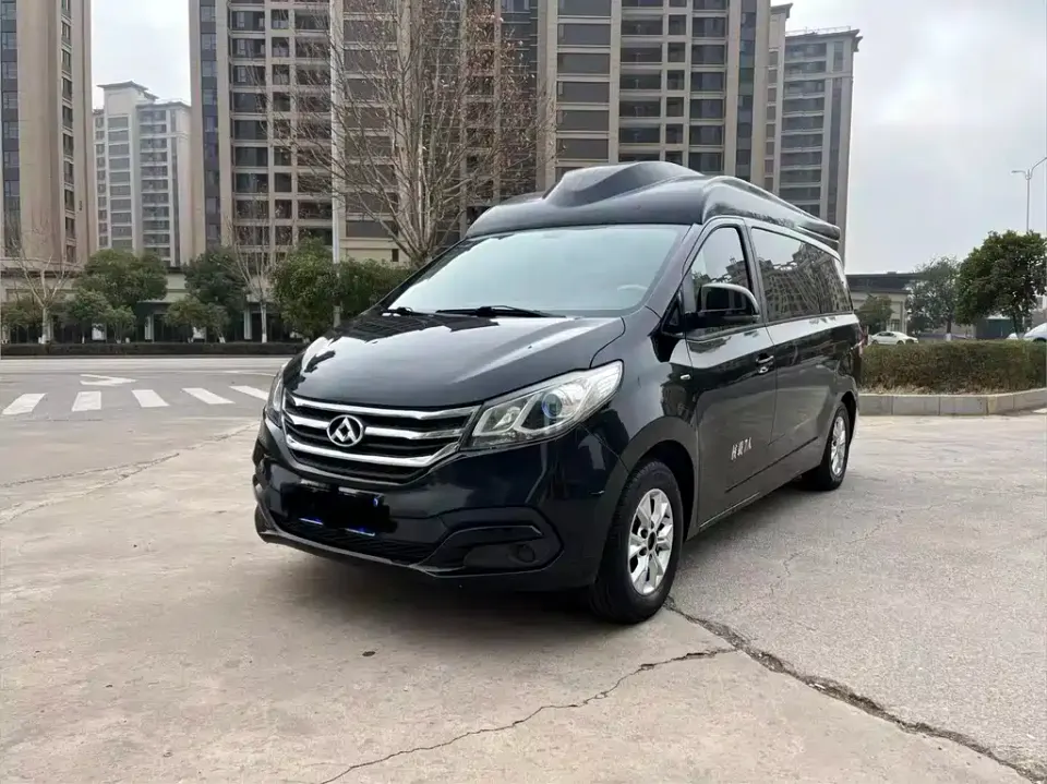 Maxus G10