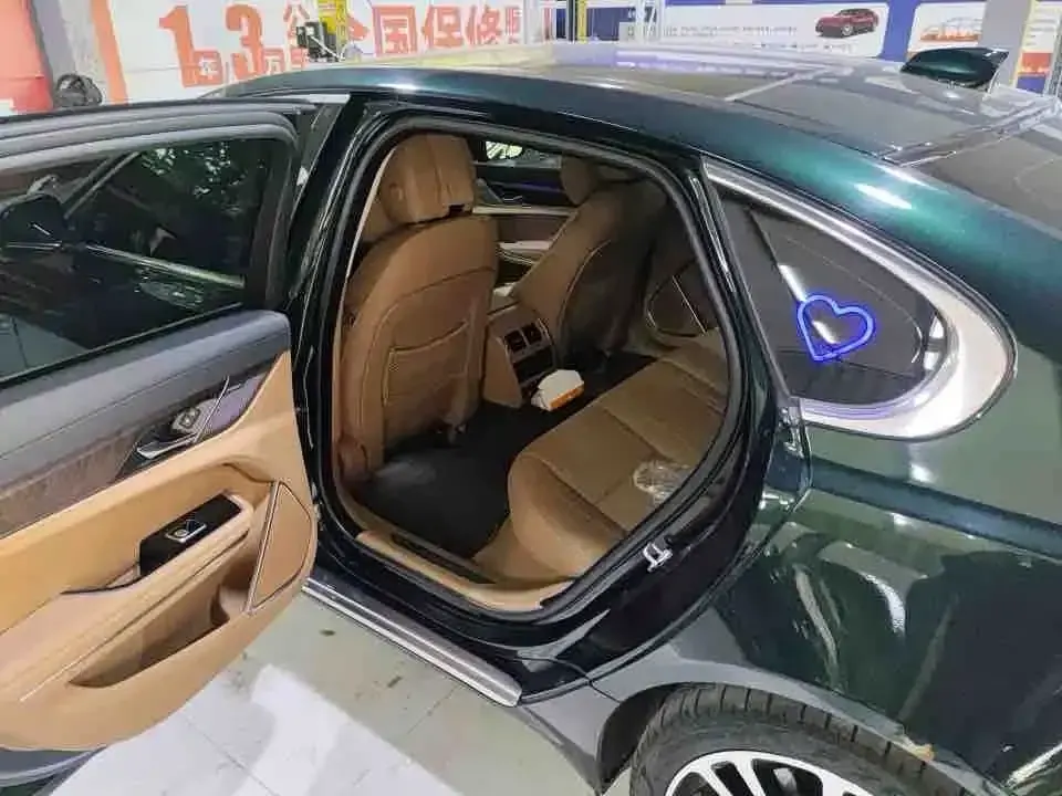 Jaguar XFL