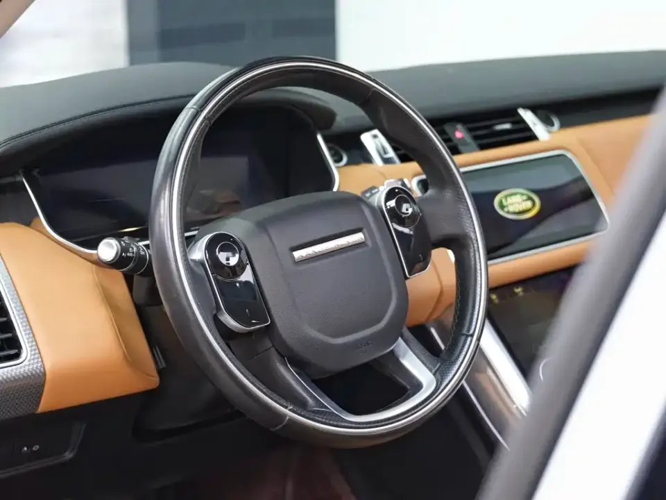 Land Rover Sport