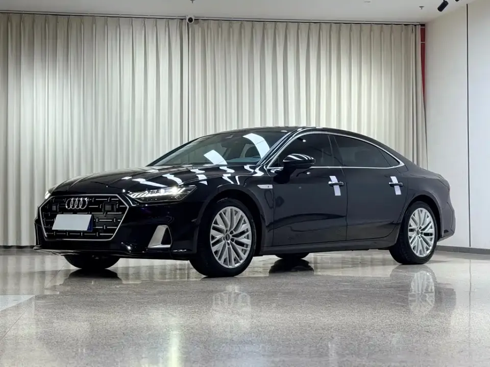Audi A7L