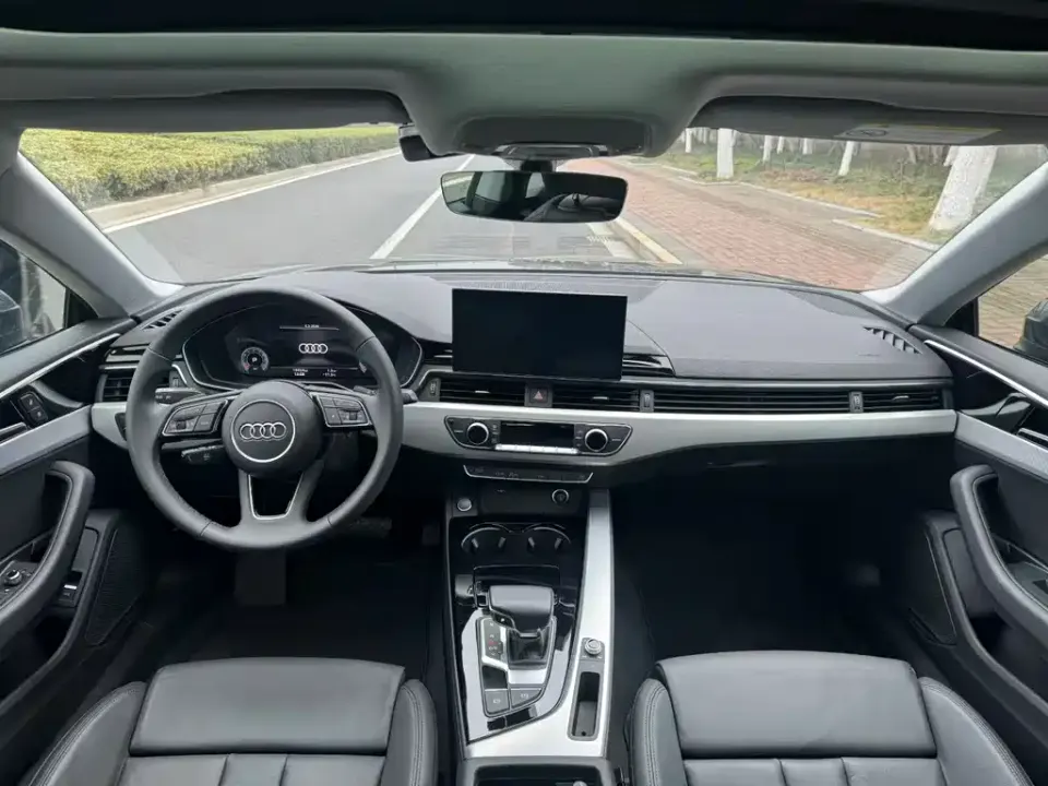 Audi A5 (Import)