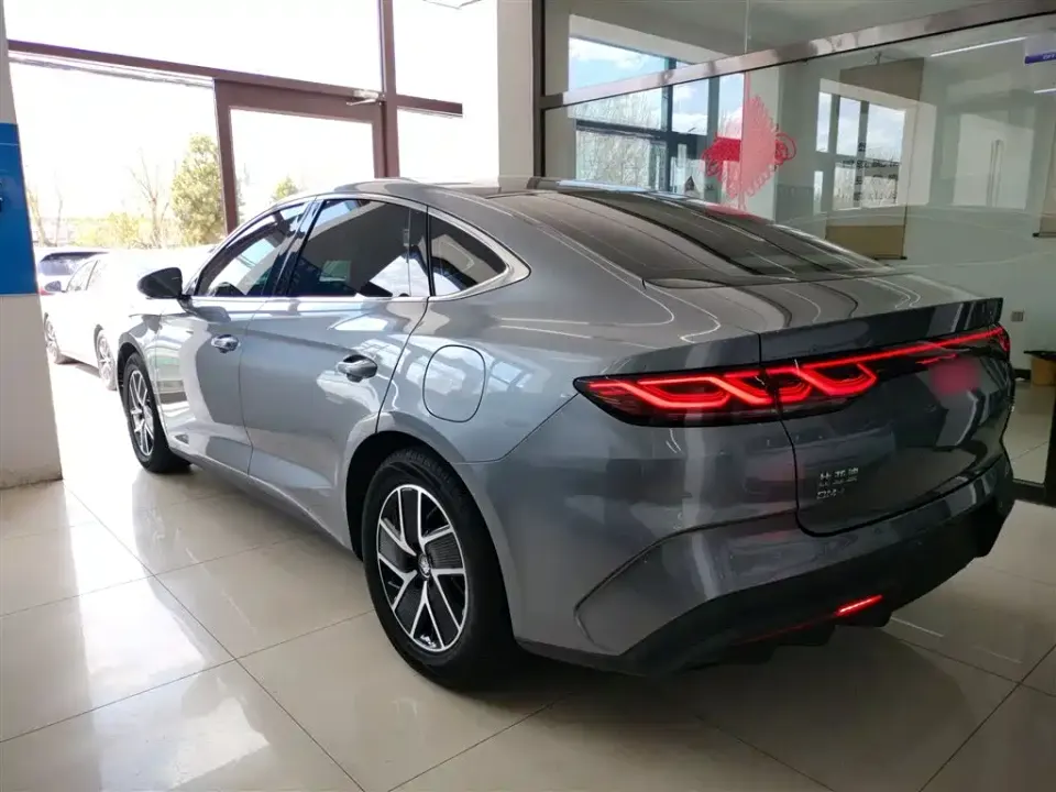 BYD Qin L
