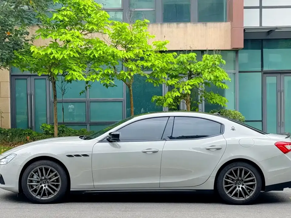 Maserati Ghibli