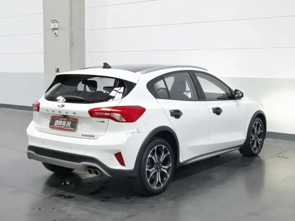 Ford Focus Active