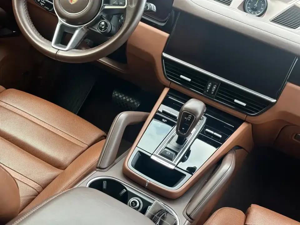 Porsche Cayenne Hybrid