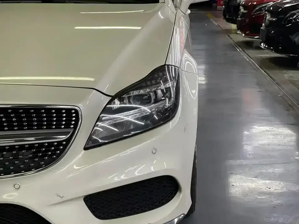Mercedes-Benz CLS