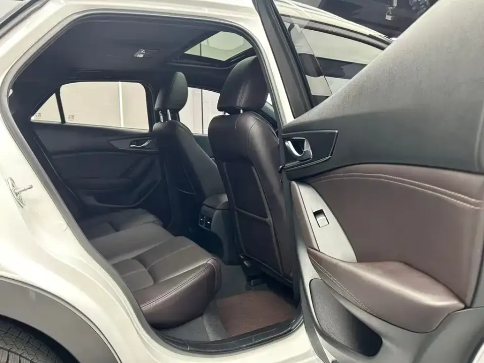 Mazda CX-4
