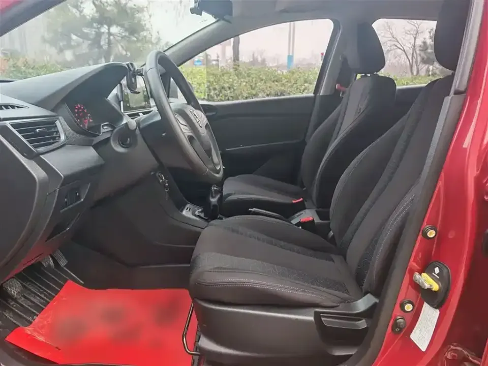Baojun 310