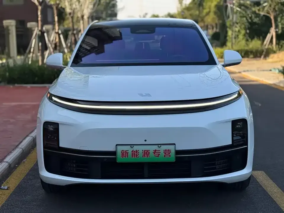 Li Li L7