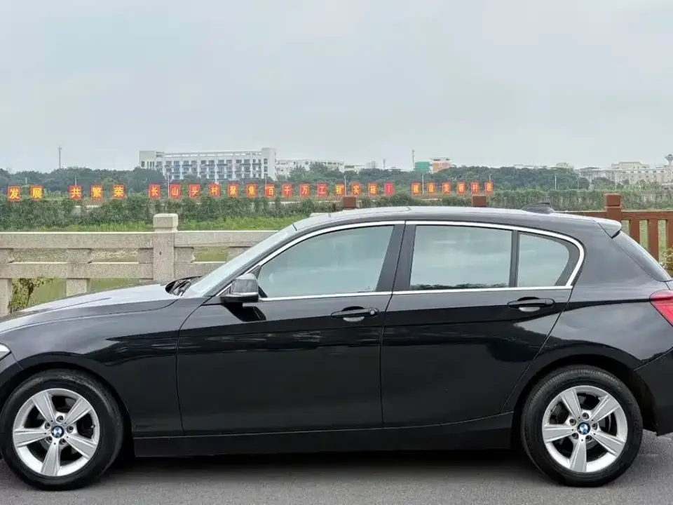 BMW 1 Series (Import)