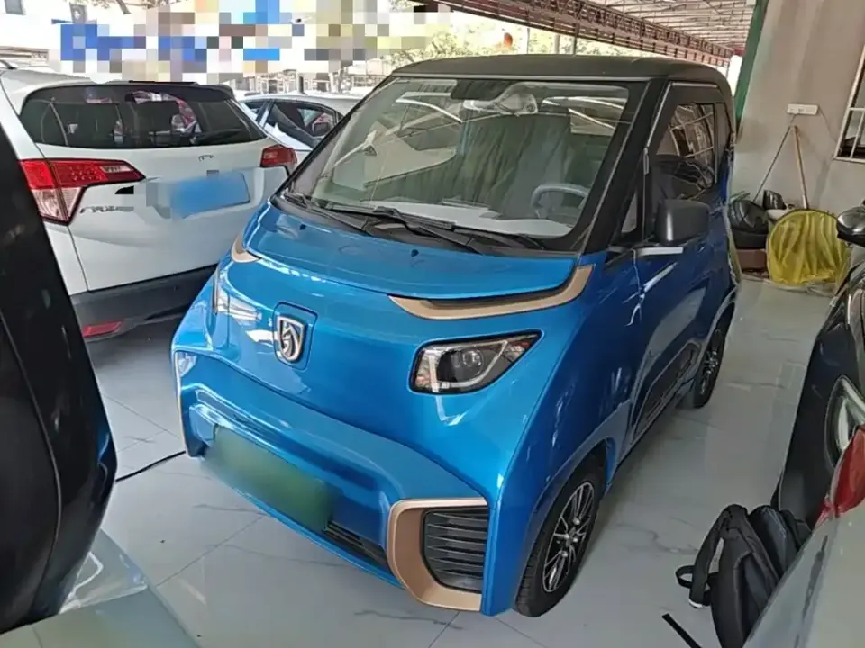 Baojun E200