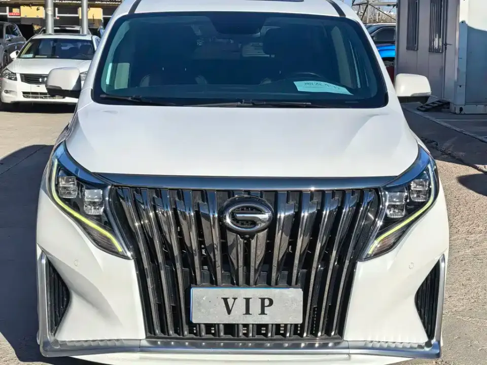 GAC Trumpchi M8