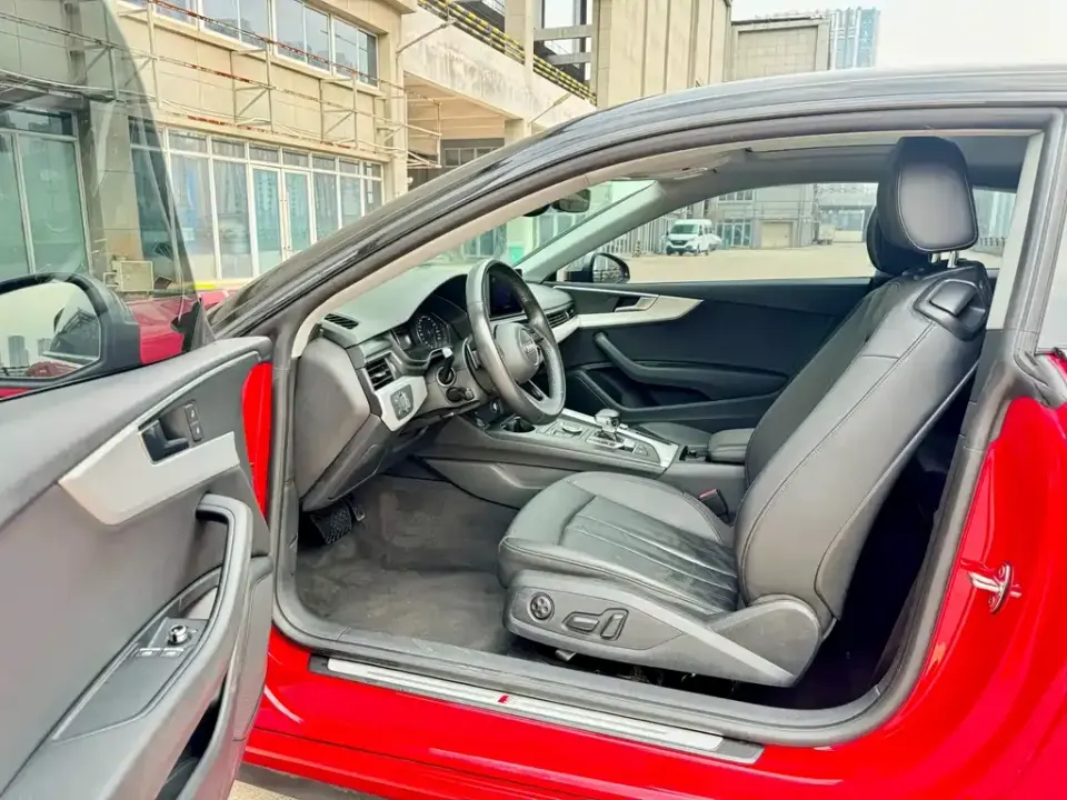 Audi A5 (Import)