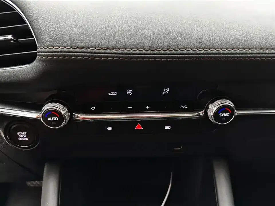 Mazda 3 Axela