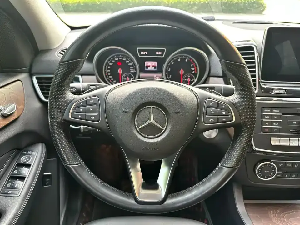 Mercedes-Benz GLE (Import)