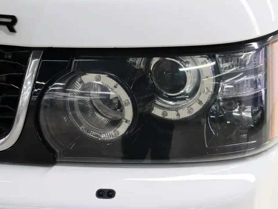 Land Rover Sport