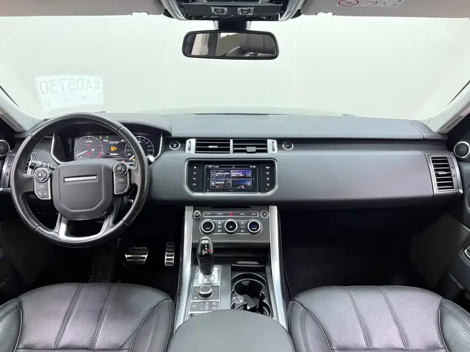 Land Rover Sport