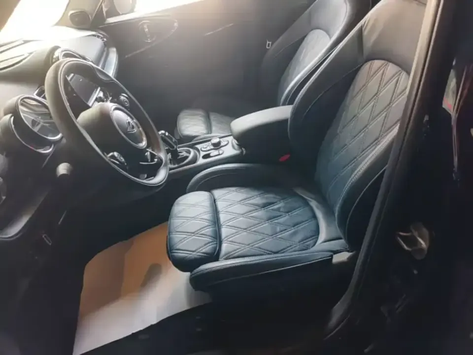 MINI Mini Clubman