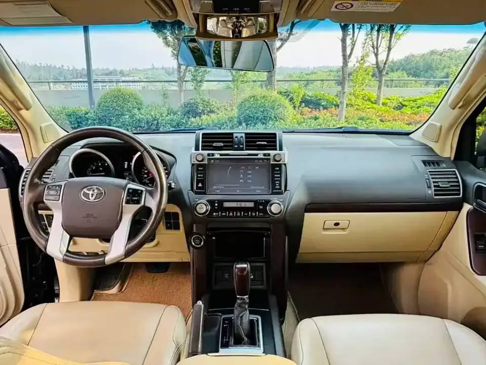 Toyota Prado