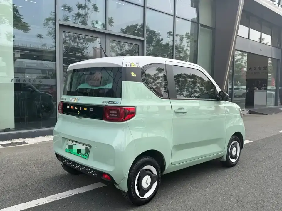 Wuling MINIEV
