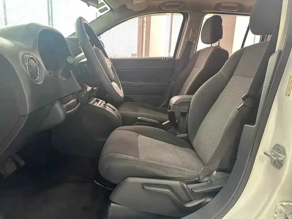 Jeep Compass (Import)
