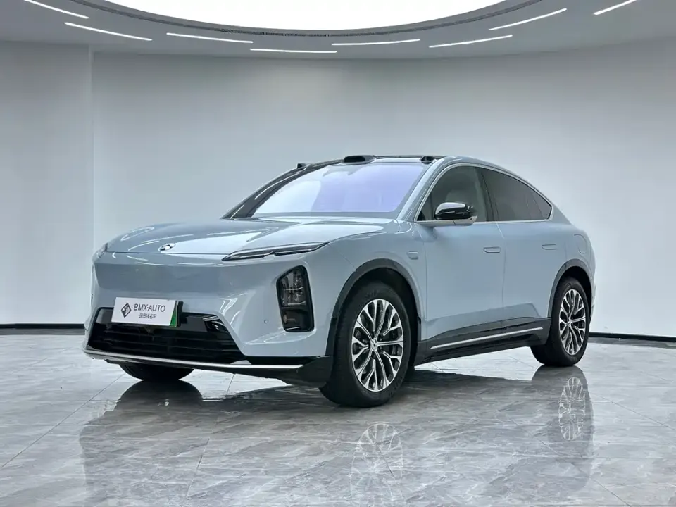 Nio EC6