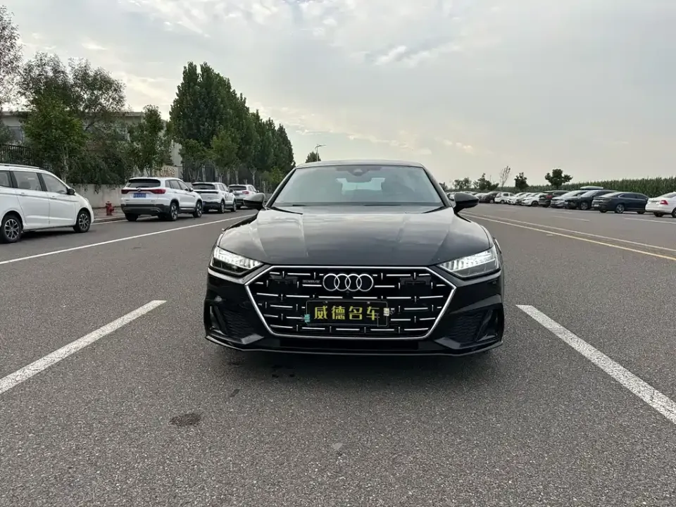 Audi A7L