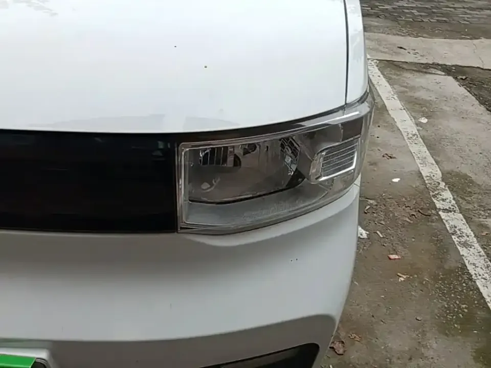 Wuling MINIEV