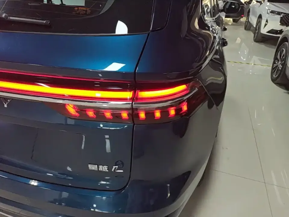 Geely Xingyue L