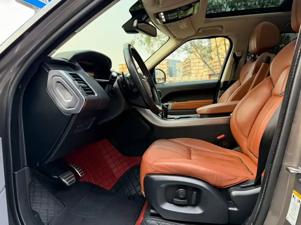 Land Rover Sport