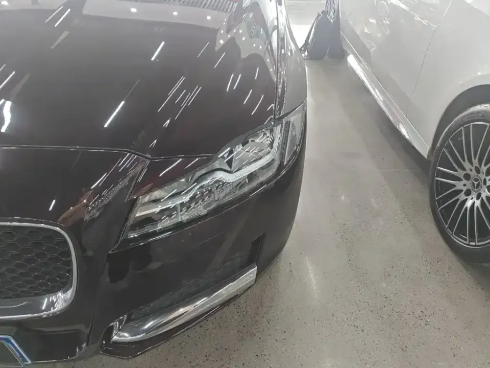 Jaguar XFL