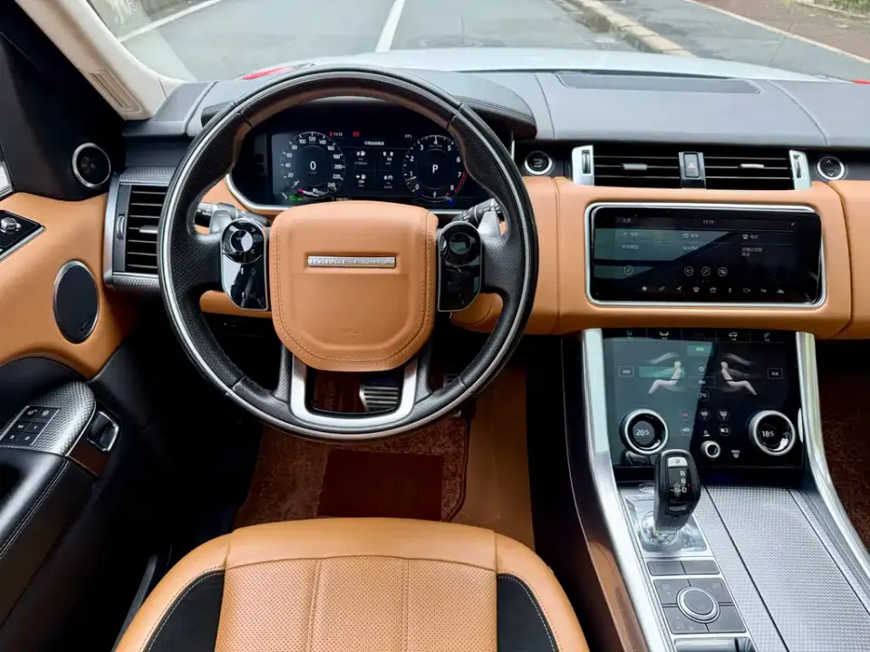 Land Rover Sport