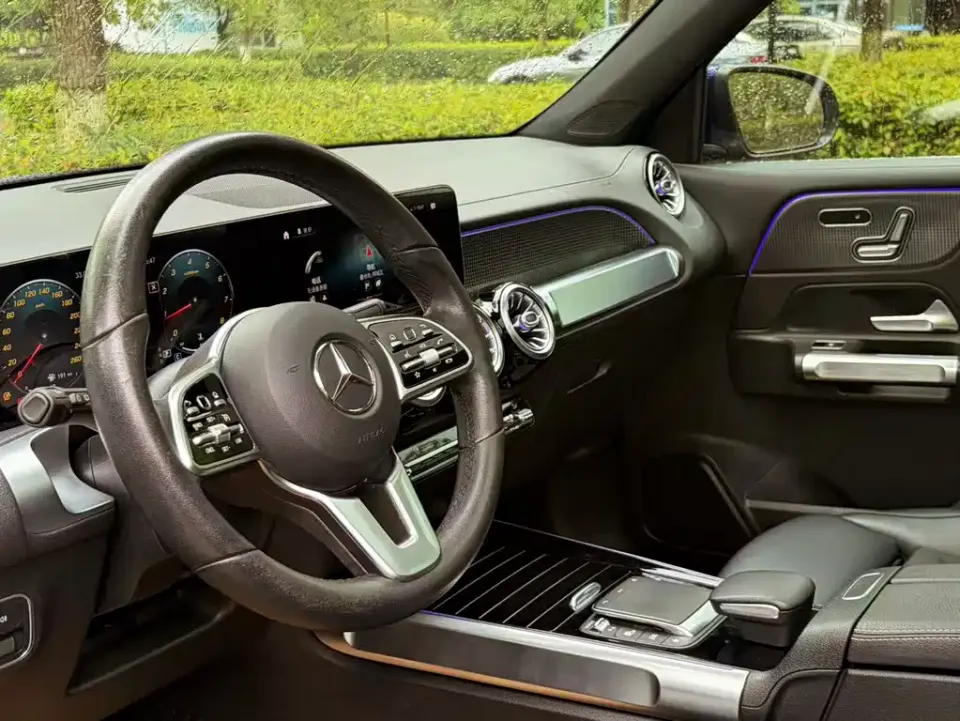 Mercedes-Benz GLB