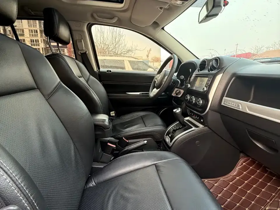 Jeep Compass (Import)