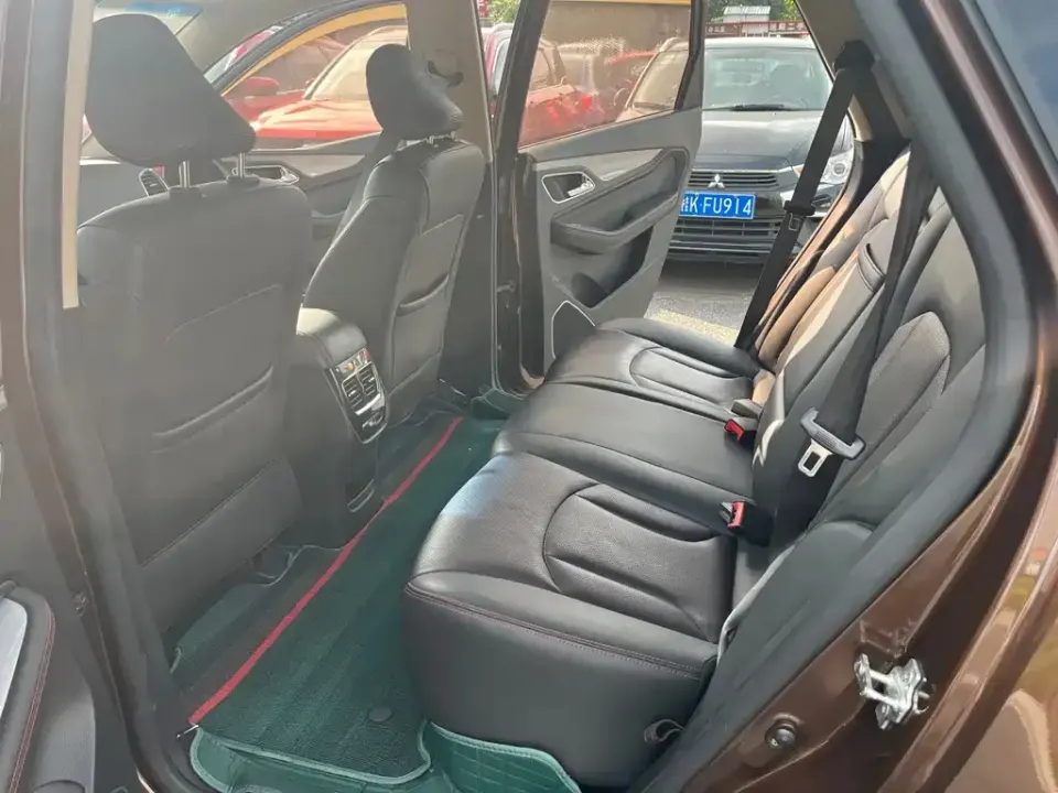 Baojun 560