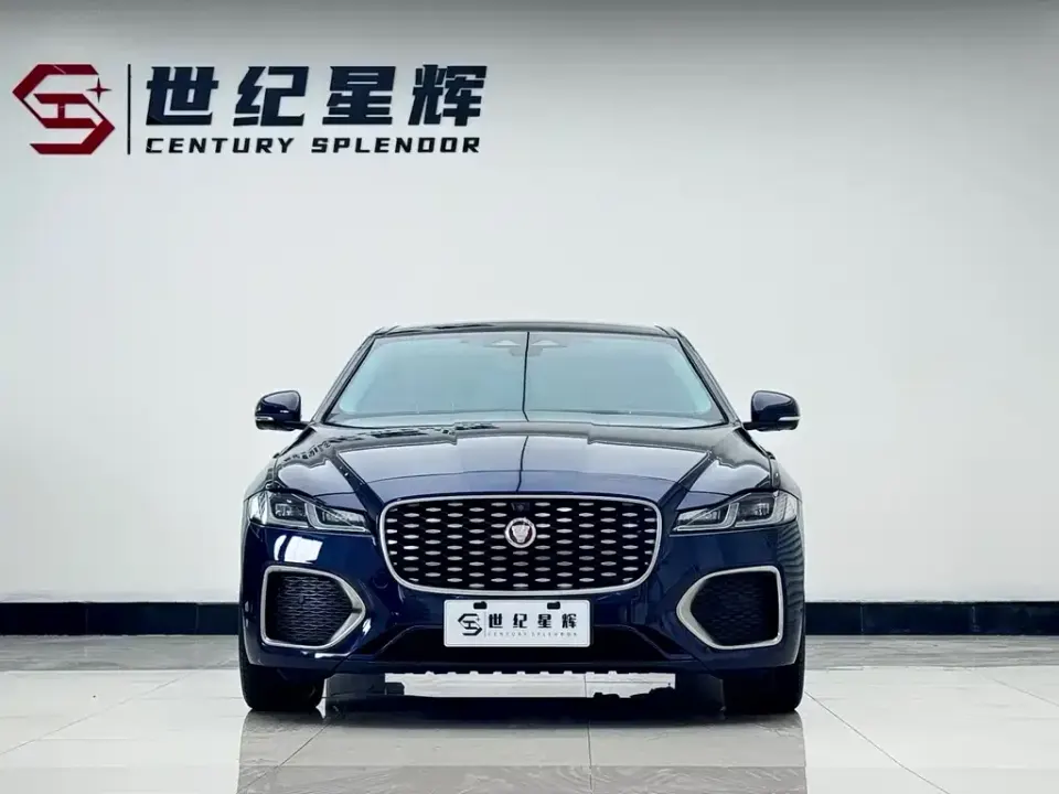 Jaguar XFL